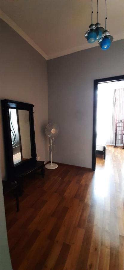 Apartment On Aleksandr Pushkin Street Tbilisi Buitenkant foto