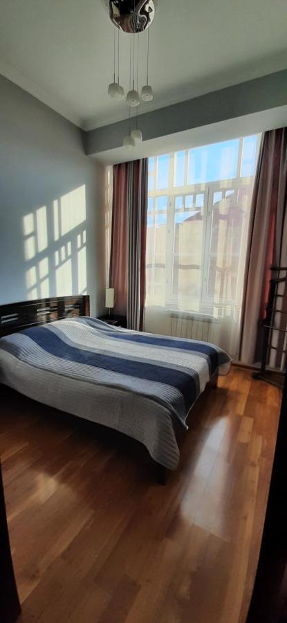 Apartment On Aleksandr Pushkin Street Tbilisi Buitenkant foto