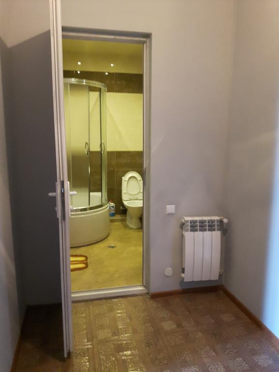 Apartment On Aleksandr Pushkin Street Tbilisi Buitenkant foto